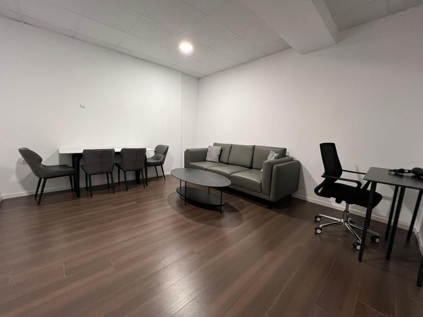 Anhome K11 Serviced Apartments Athena Bagian luar foto